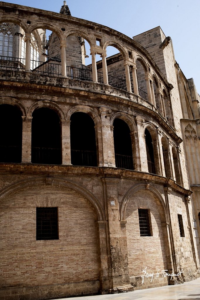 Valence-0101.jpg